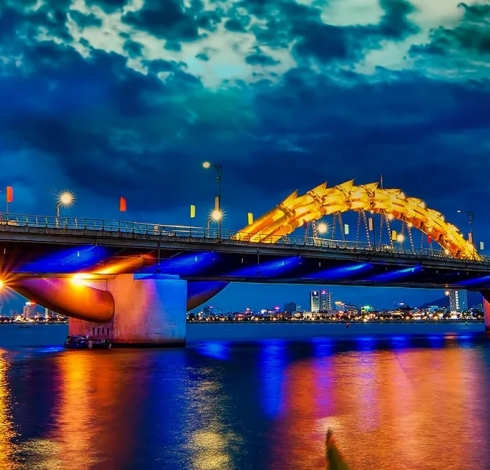 Các cây cầu ở Đà Nẵng | Phú Minh Quang Travel