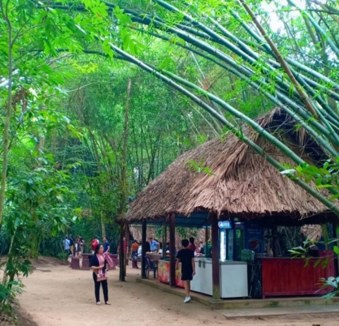 Địa Đạo Củ Chi – Hành Trình Xuyên Về Quá Khứ Hào Hùng