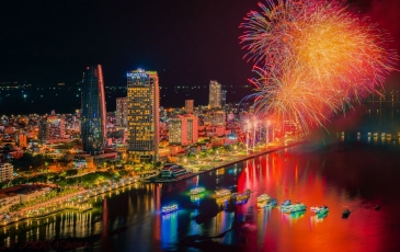 Danang International Fireworks Festival 2026 - Schedule & Tickets