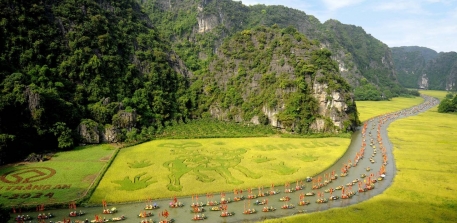 Tam Cốc Ninh Bình - Cảnh Sắc Thơ Mộng Động Lòng Người