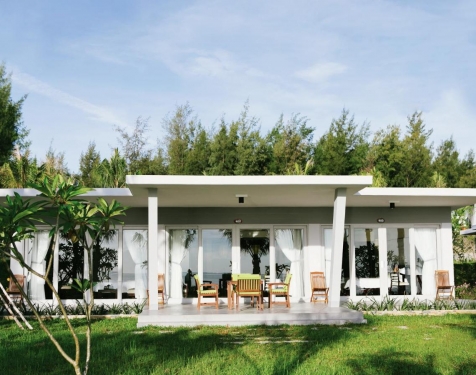 Lang Co Beach Resort