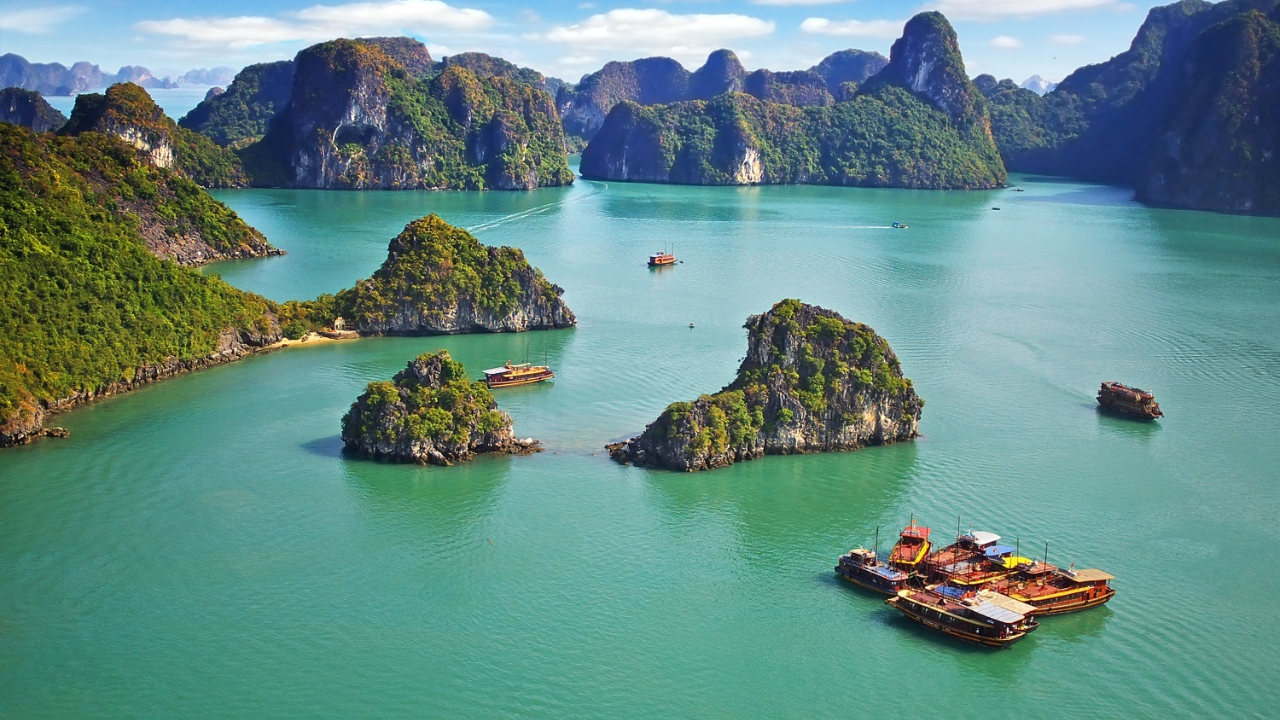 HA LONG