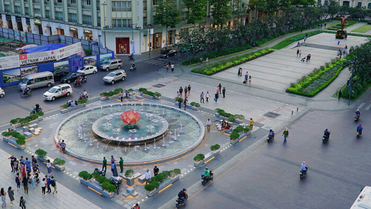 Nguyen Hue Walking Street