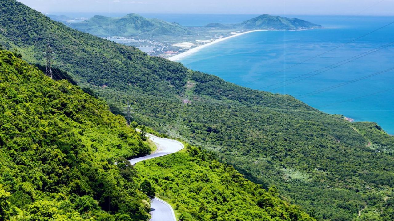 Cách di chuyển đến Hải Vân Quan từ Huế và Đà Nẵng