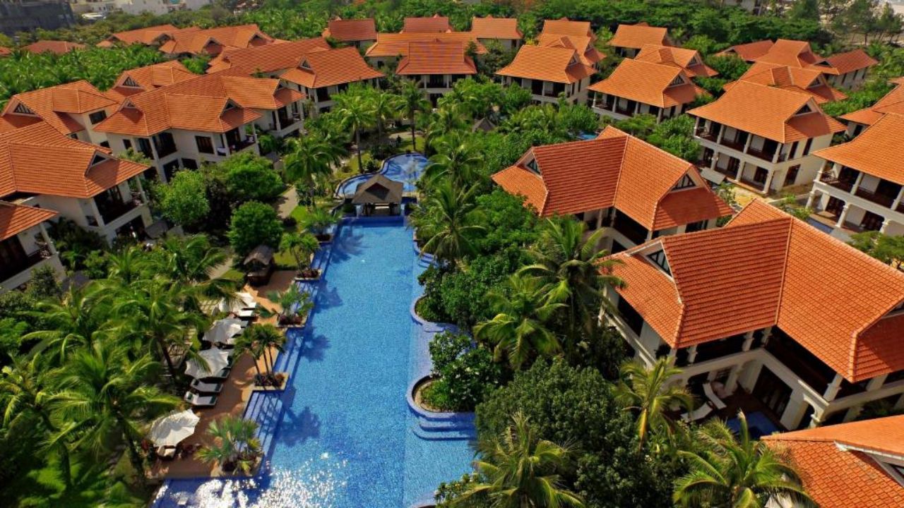 Daisy Villa – Furama Villas