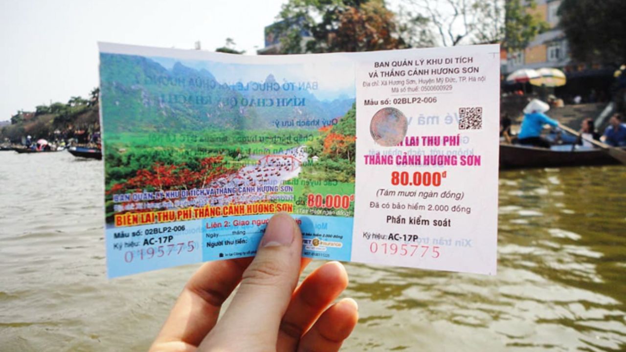 Giá vé tham quan quần thể Chùa Hương Hà Nội