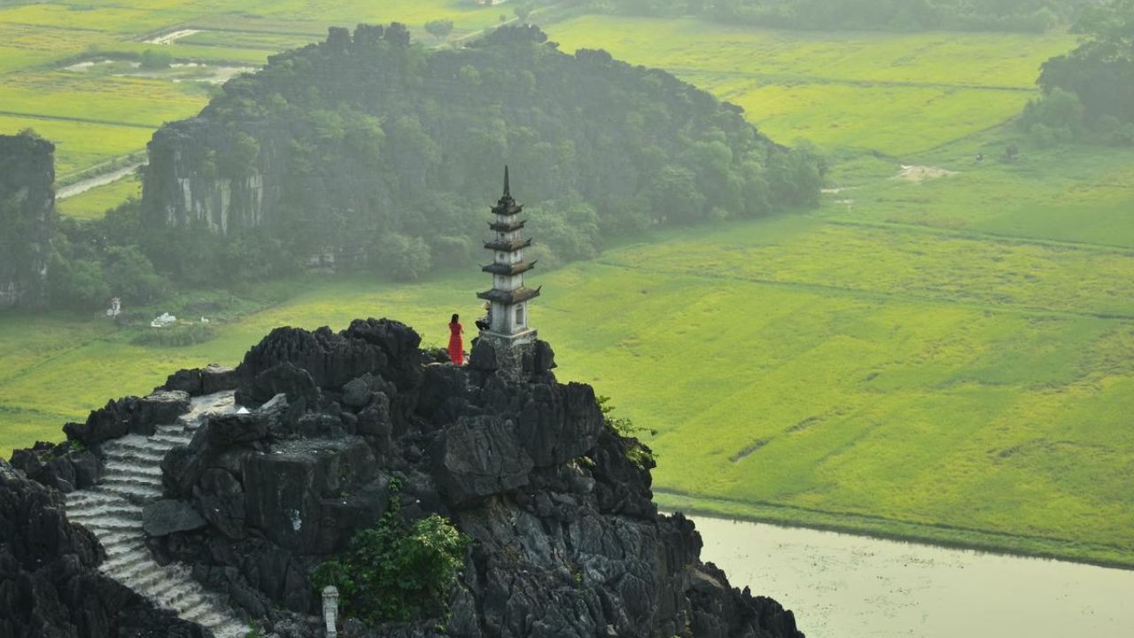 Introduction to the Best Time to Visit Ninh Binh
