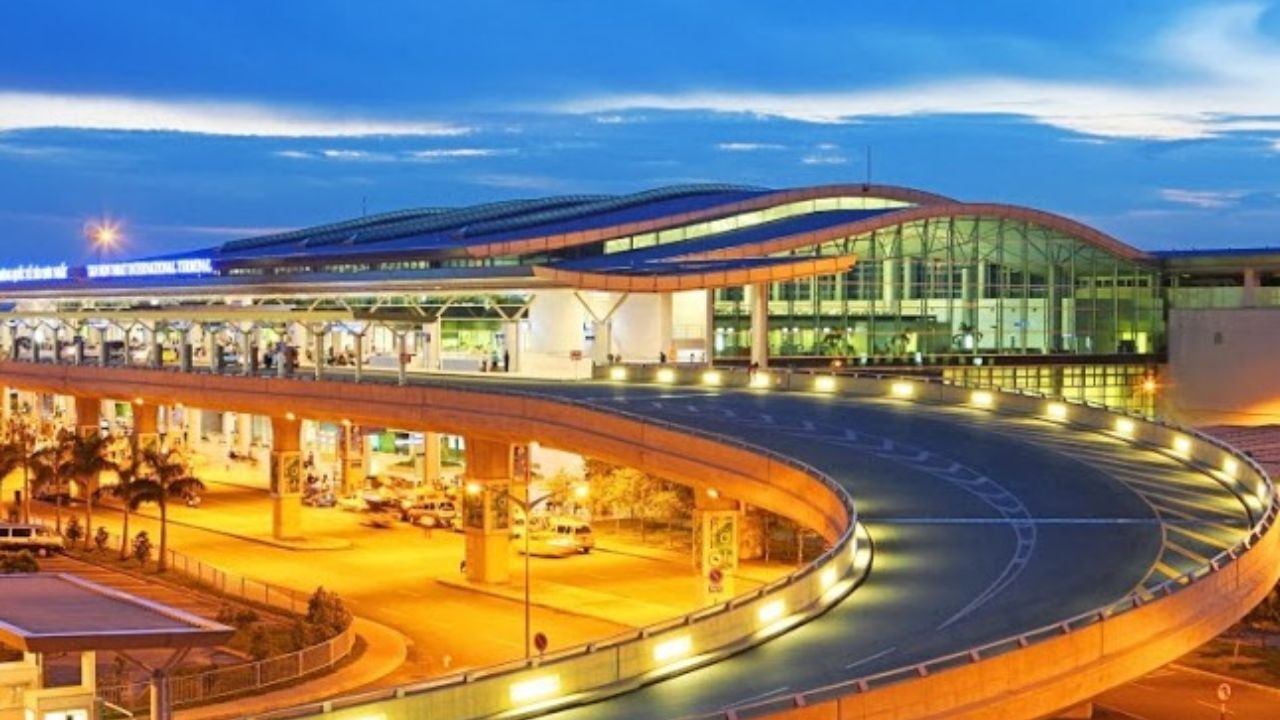 Khoảng cách từ trung tâm thành phố Đà Nẵng đến sân bay bao xa?