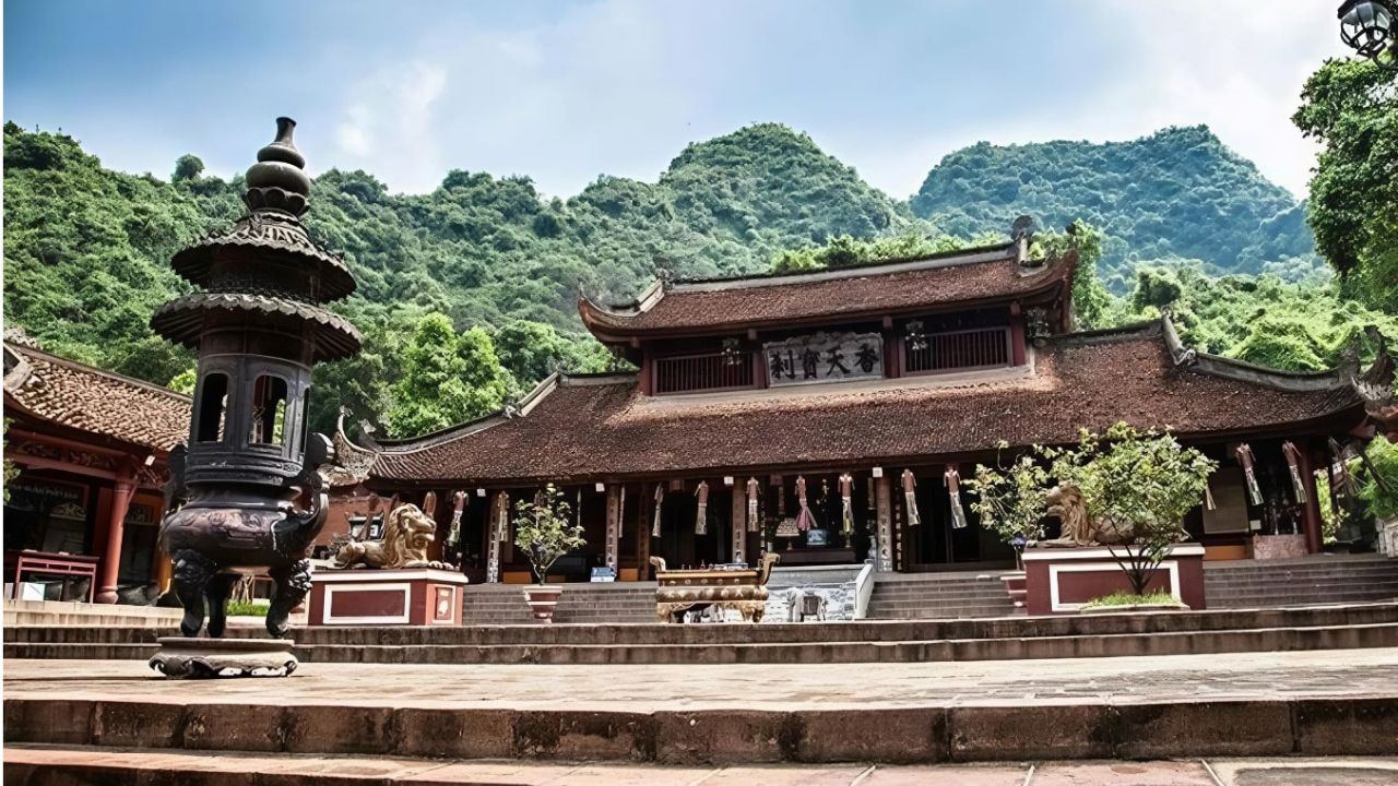 Kiến trúc của chùa Hương Hà Nội