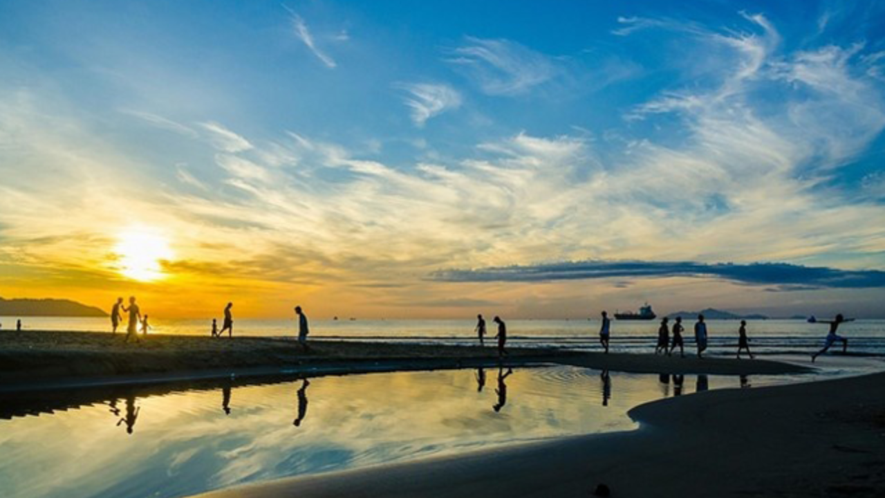 Romantic Honeymoon Tour in Da Nang