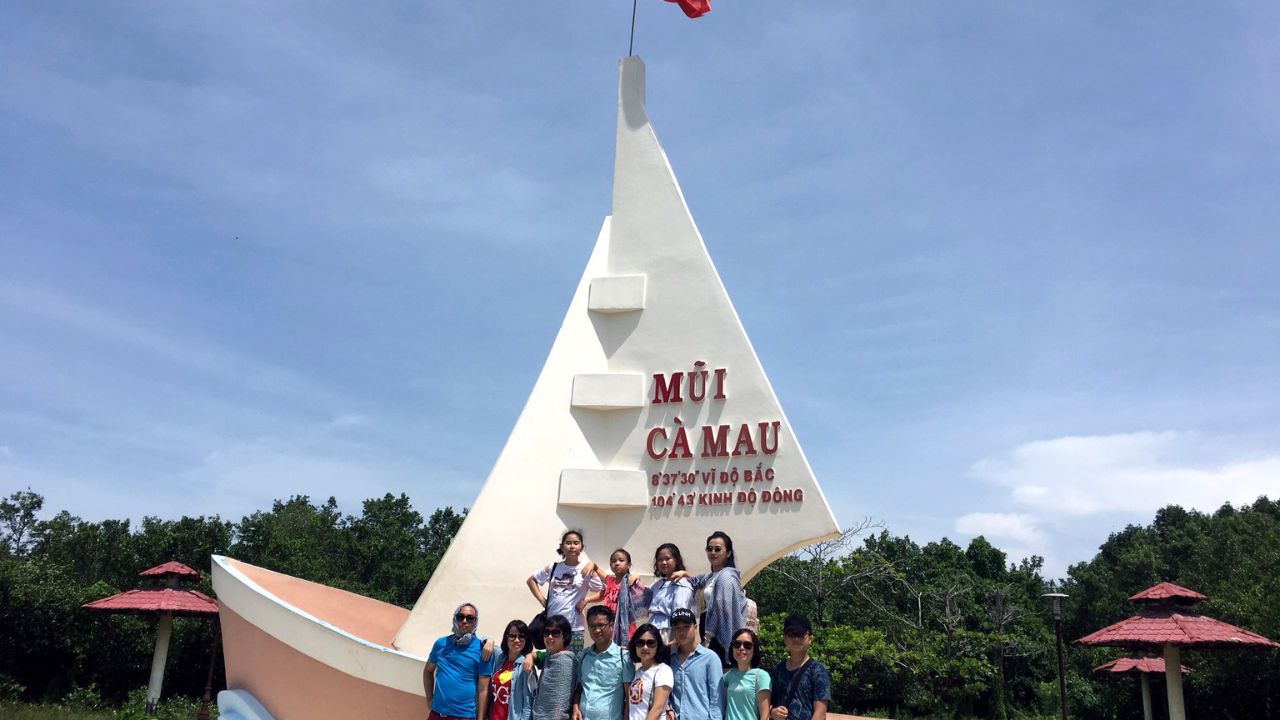 Tham quan Mũi Cà Mau