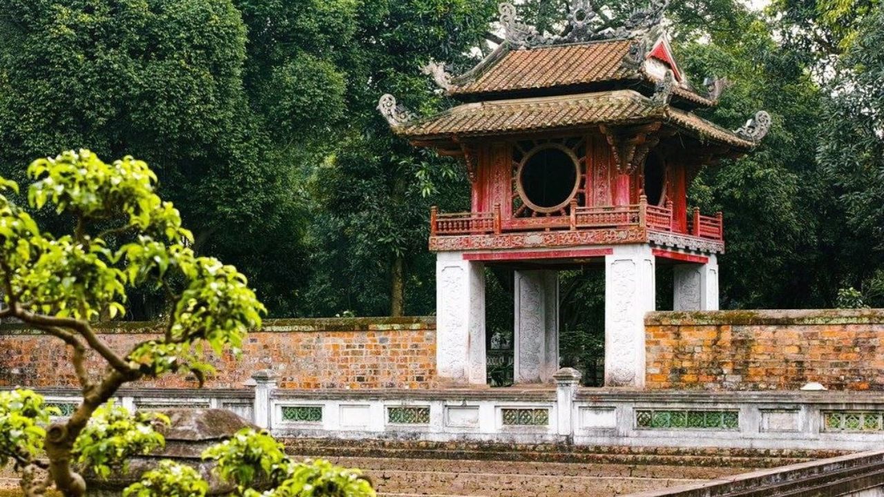 Unique Architecture of Hanoi Temple of Literature
