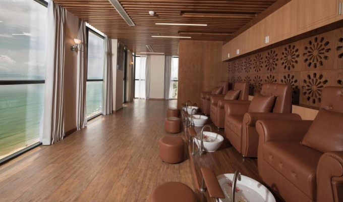 HAIAN Beach Hotel & Spa