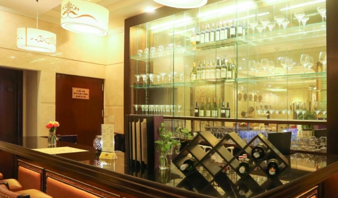 Royal Family Hotel