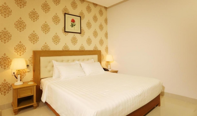 Royal Family Hotel
