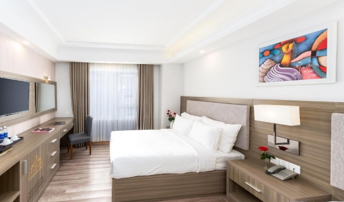 Phòng Deluxe 3 Người Nhìn ra Thành phố