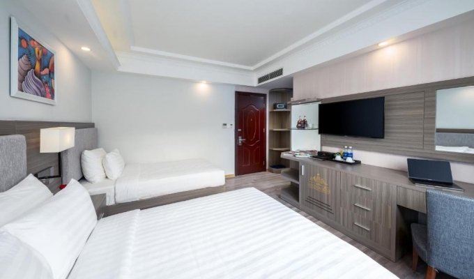 Phòng Deluxe 3 Người Nhìn ra Thành phố