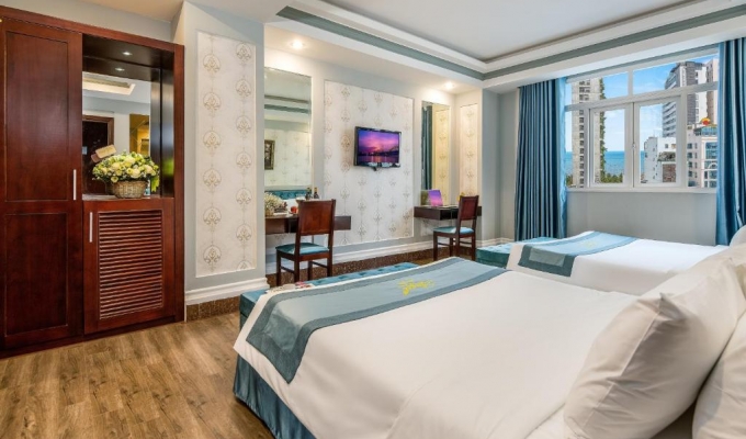 Suite Gia Đình