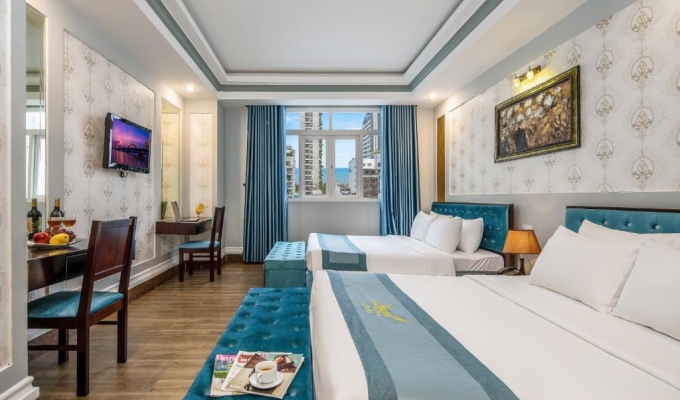 Suite Gia Đình