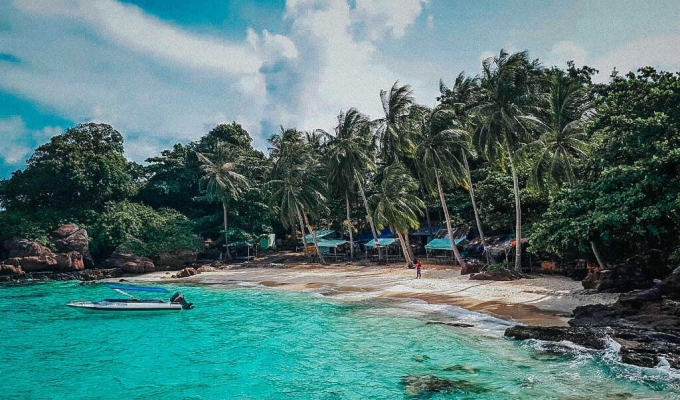 tour tàu 2 đảo - tiệc nướng Phú Quốc