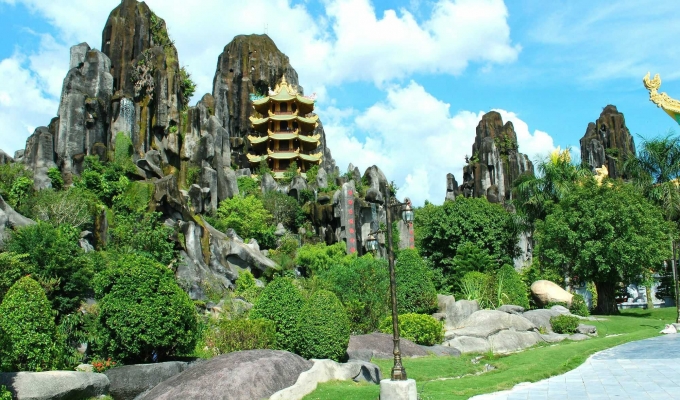Tour Sơn Trà - Ngũ Hành Sơn - Hội An | Phú Minh Quang