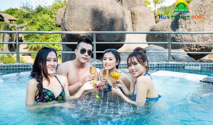 Nui Than Tai - Ebisu Onsen Resort | Phu Minh Quang Travel
