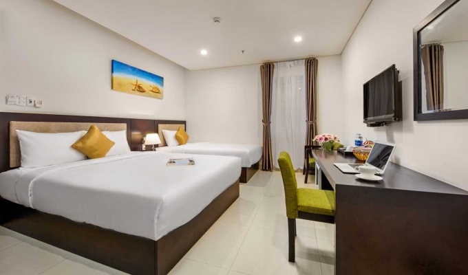 Golden Star Hotel Da Nang | Phu Minh Quang Travel