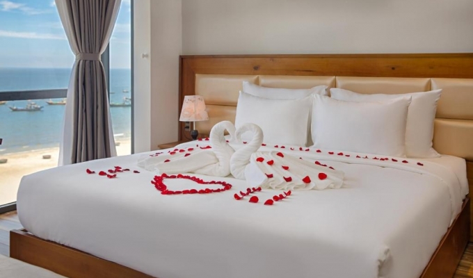 Alisia Beach Hotel Da Nang | Phu Minh Quang Travel