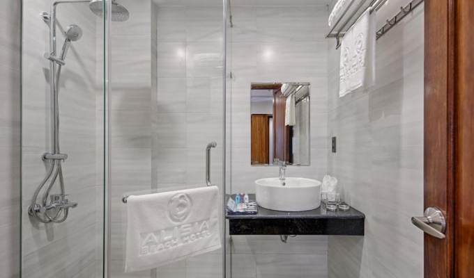 Alisia Beach Hotel Da Nang | Phu Minh Quang Travel