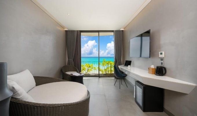 Executive Suite Sea View