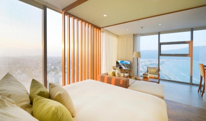 One-Bedroom Chic Studio - Phòng Đi Kèm Dịch Vụ Bấm Huyệt Bàn Chân