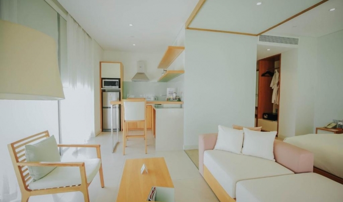 One-Bedroom Chic Studio - Phòng Đi Kèm Dịch Vụ Bấm Huyệt Bàn Chân