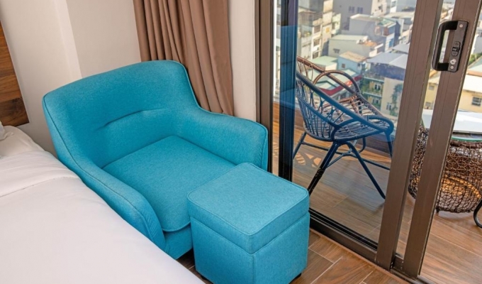 Partial City & River view Twin