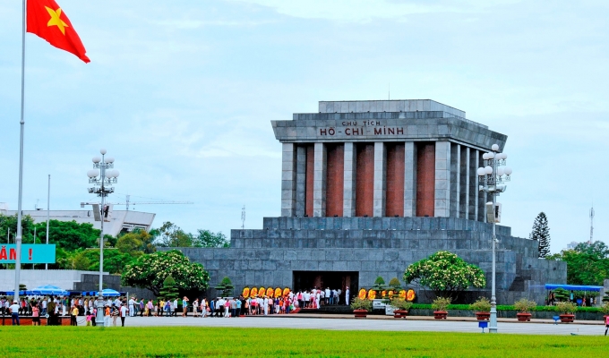 HANOI LUXURY CITY FULLDAY TOUR 