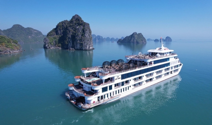 HA LONG BAY LUXURY DAY AMBASSADOR II CRUISE