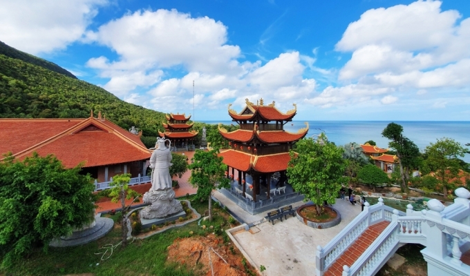 PHU QUOC - LAND TOUR 4: CABLE CAR + AQUATOPIA WATER PARK & LANDSCAPE SOUTH