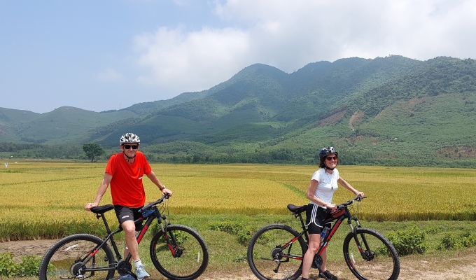 Cycle on the Ho Chi Minh Trails
