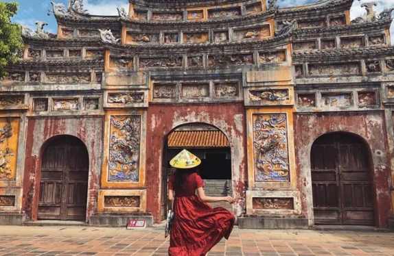 tour lăng cô - huế | Phú Minh Quang Travel